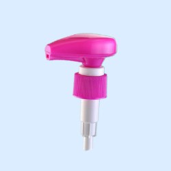 Liquid dispenser pump